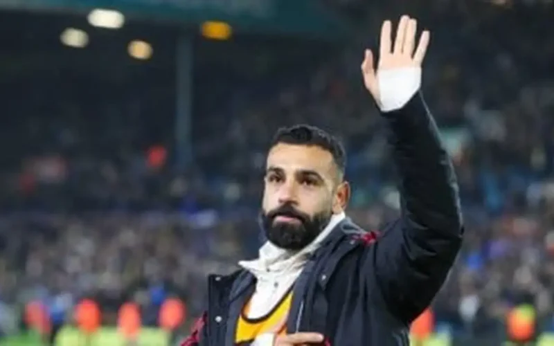 غضب صلاح: يهدد بالرحيل عن ليفربول في يناير 2026 نحو الدوري السعودي